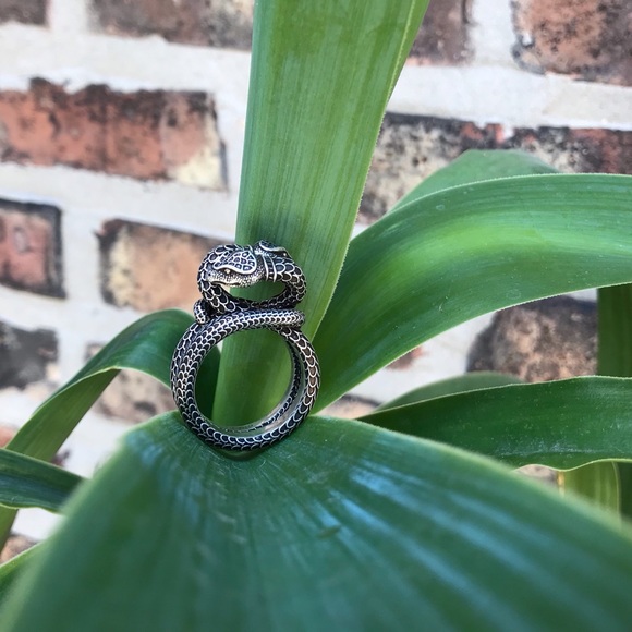 GUCCI RING {10} (unisex) - Picture 8 of 16